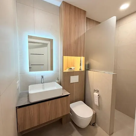 Vaivorykstes Sveciu Namai Appartement *